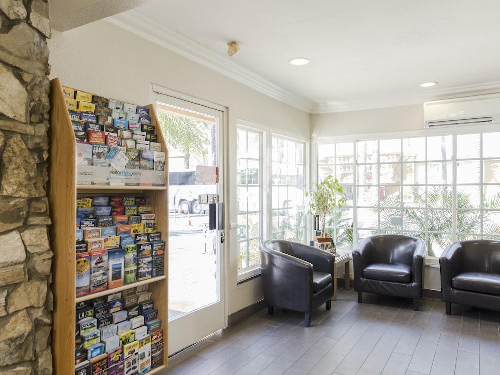 Anaheim Islander Inn And Suites Near Park And Convention Center Ngoại thất bức ảnh